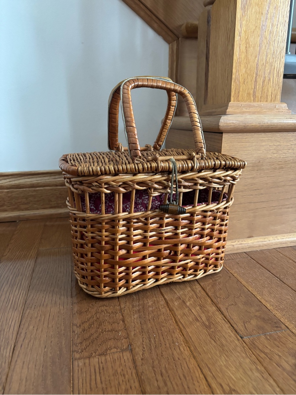 Vintage Woven Basket Handbag
